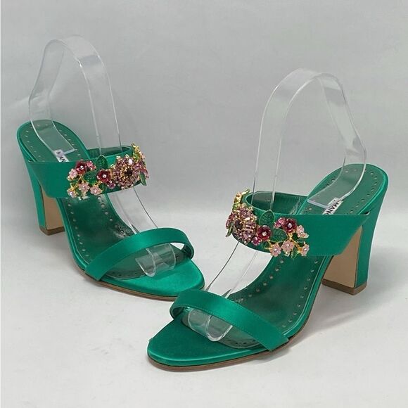 Manolo Blahnik 90MM Embellished Satin Mules size 39 - Picture 3 of 15